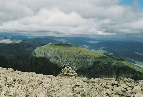 Pohled z vrcholu Ben Nevisu