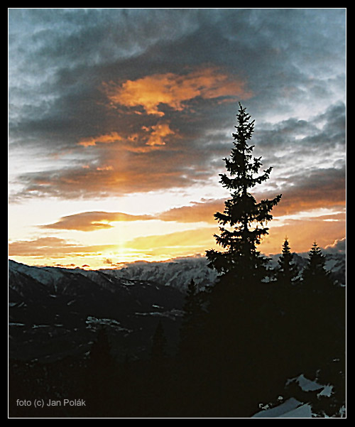 Západ slunce nad Totes Gebirge