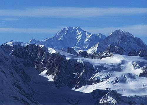 Detail Mont Blancu – Monte Bianco, vpravo Grand Combin
