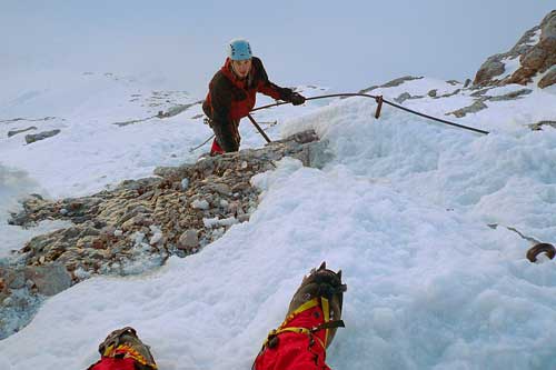 Zasněžený hřeben na Dachstein