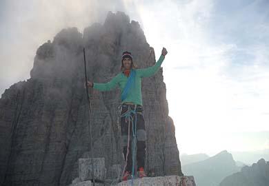 Thomas po úspěšném dokončení svého projektu na vrcholu Cimy Picolla