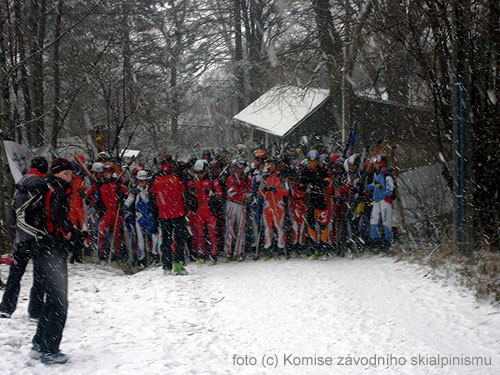 BERGANS  - Český pohár ve skialpinismu 2009 - Start závodu 