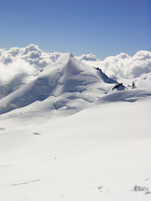 Allalinhorn z výstupu na Alphubel