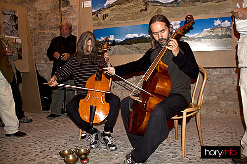 Irena a Vojta Havlovi zahráli na renesanční nástroje - violy da gamba