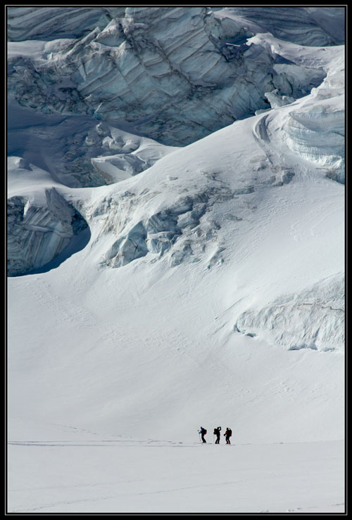 Ledovec Valsorey pod Mt. Vélan (3681m).
