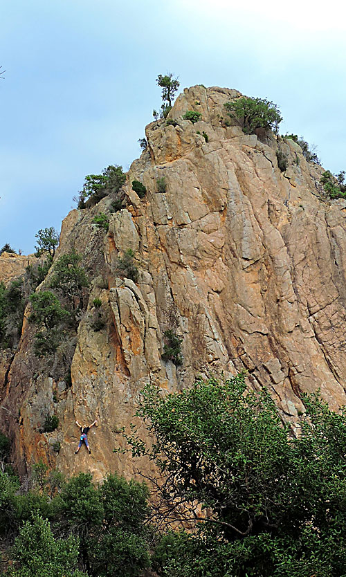 Agulla central – „El quard de l´eduard“ 6b