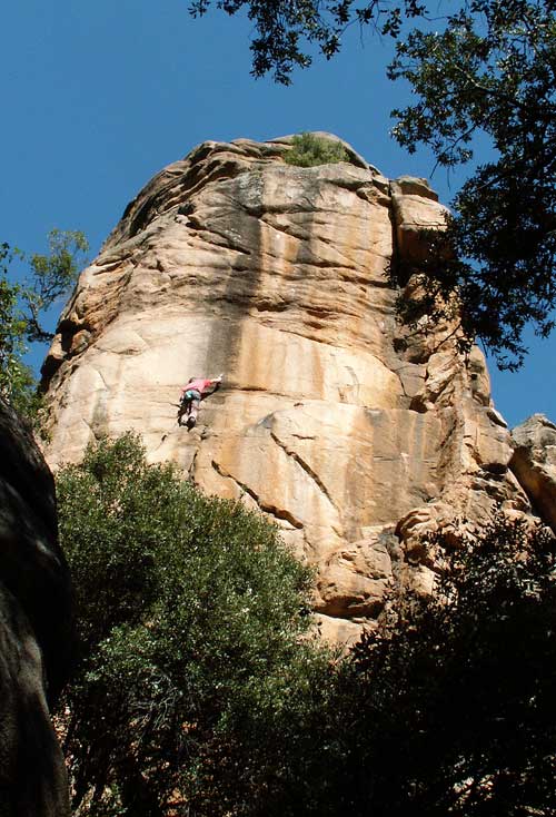 Paert Vermella - cesta „Perfekt Crack“ 6a+