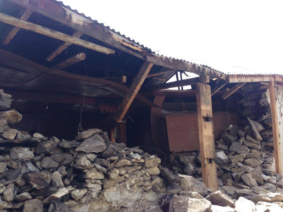 Lodge po 2. zemětřesení 