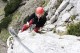 Už první metry Traunsee Klettersteigu jsou skutečně lezecké