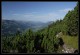 Z cesty Gruttenweg se otevírají pohledy do údolí pod horami
